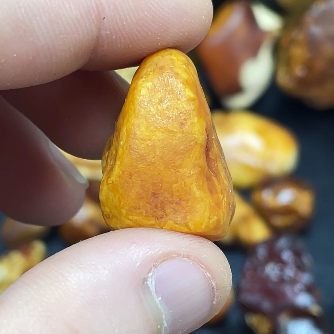定制琥珀未镶嵌定制