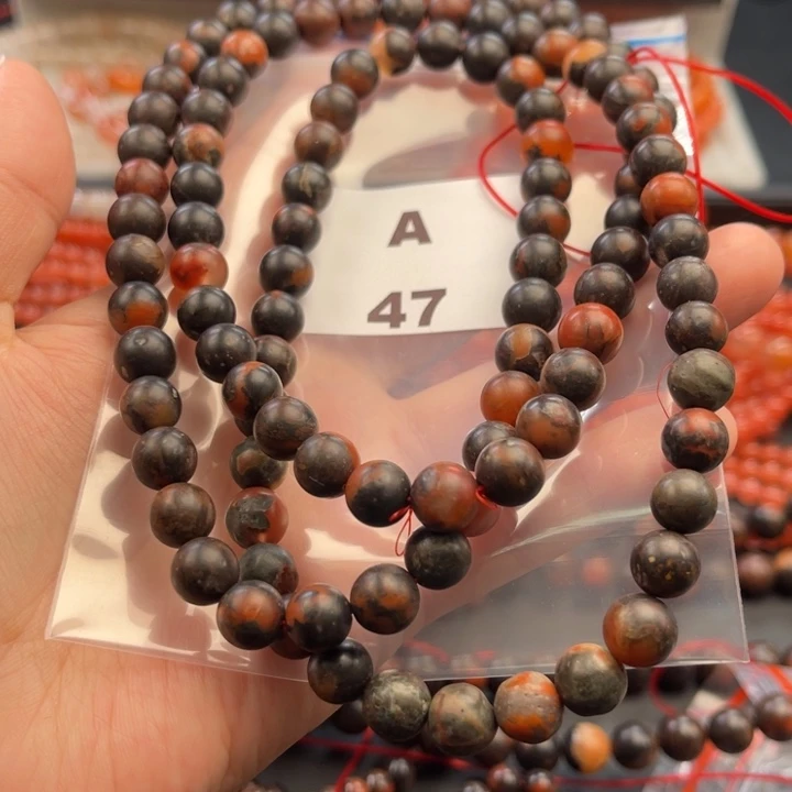 南红玛瑙未镶嵌多样性发货默认微瑕称重8mm