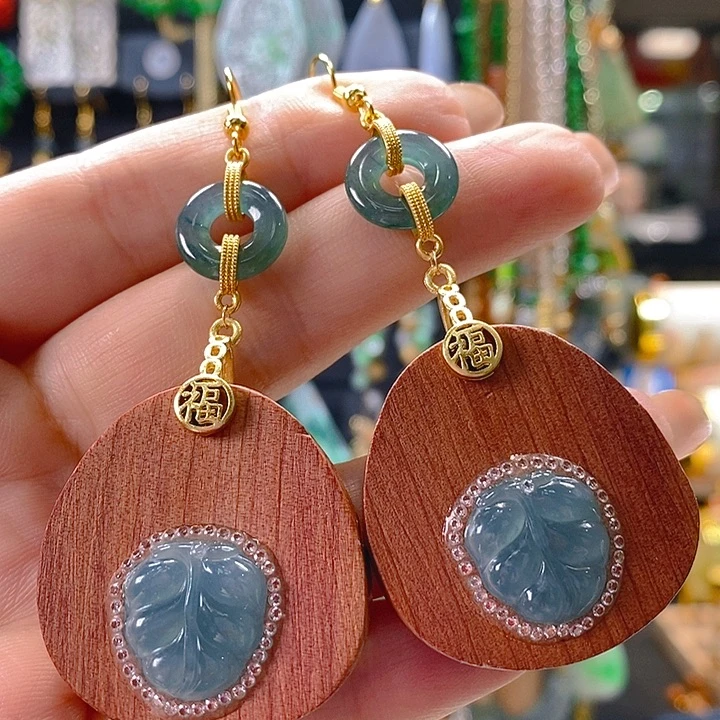 翡翠未镶嵌耳饰翡翠