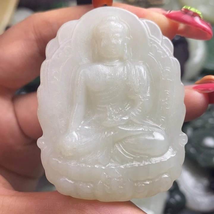 颈饰未镶嵌和田玉