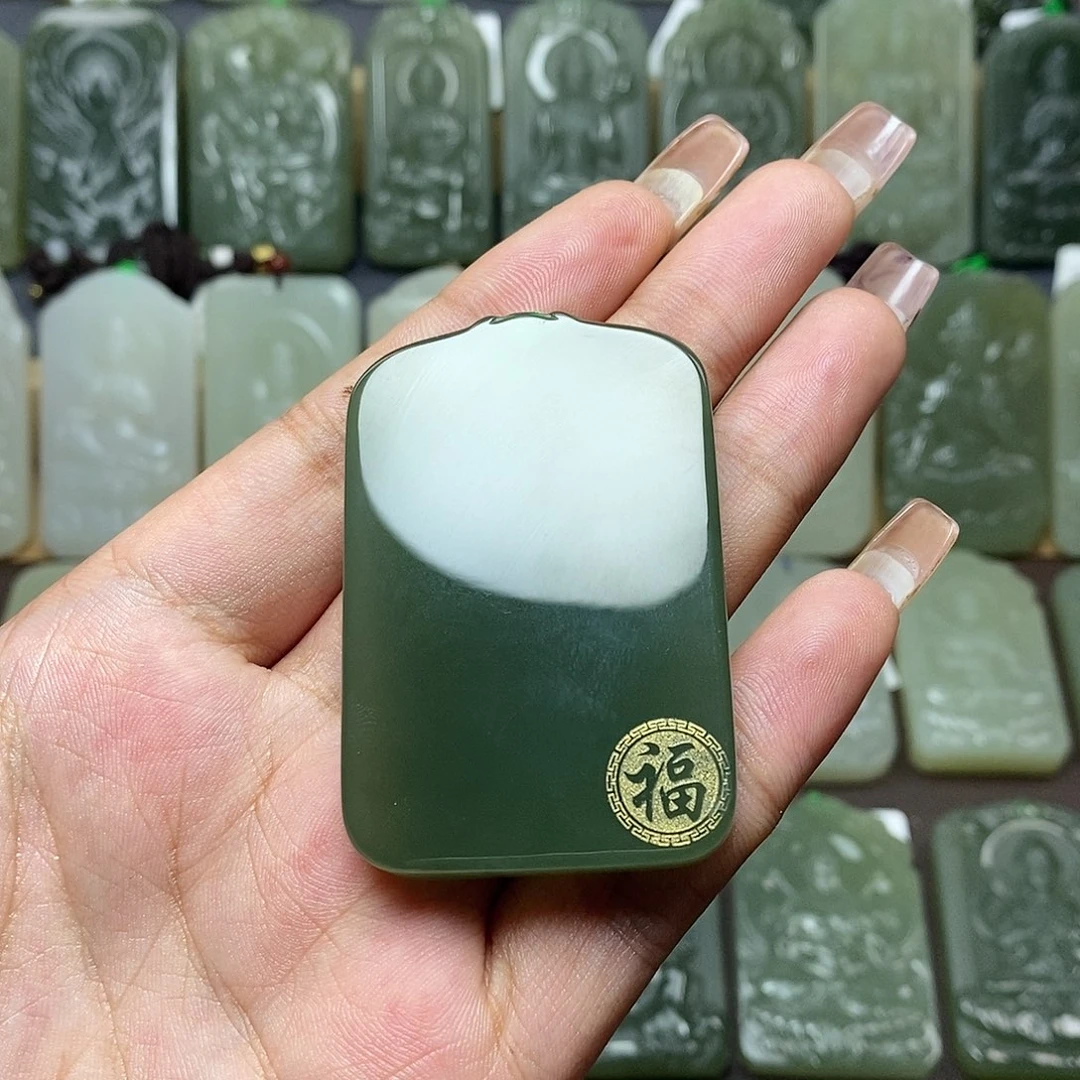 【闪购商品】和田玉颈饰未镶嵌玄***子