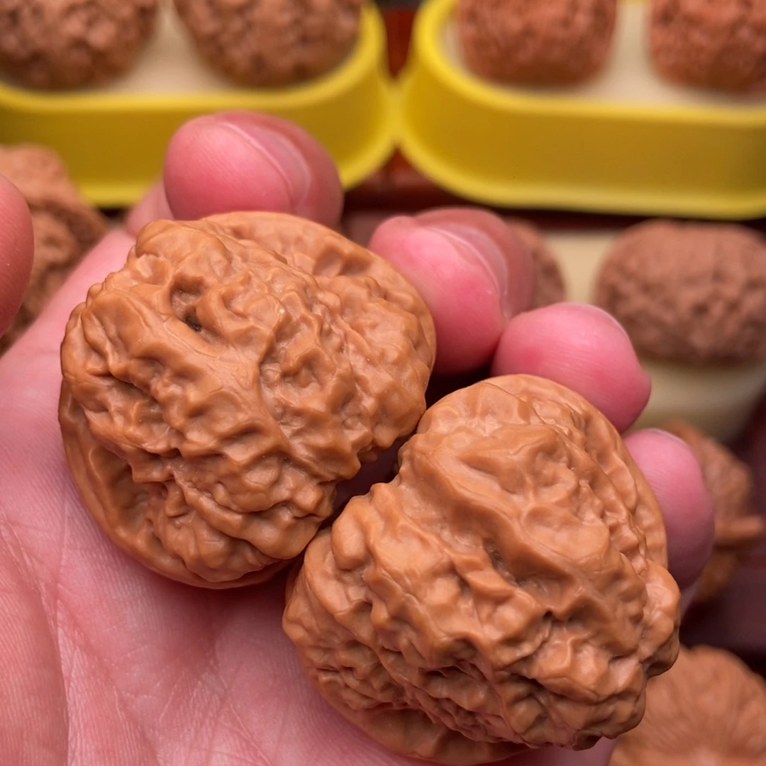 桃核把件水晶暴力肌肉蛙38