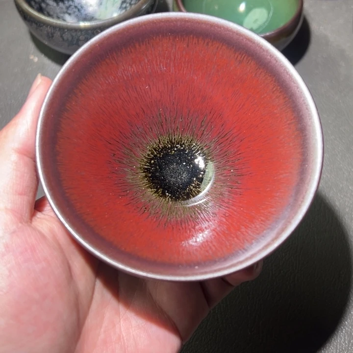 茶盏好想和她谈心论理想