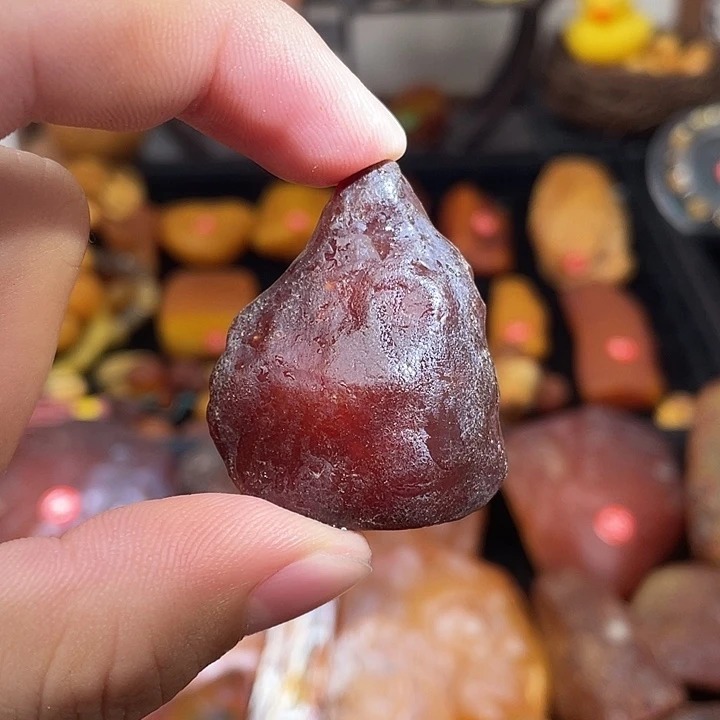 琥珀未镶嵌珠宝奇石