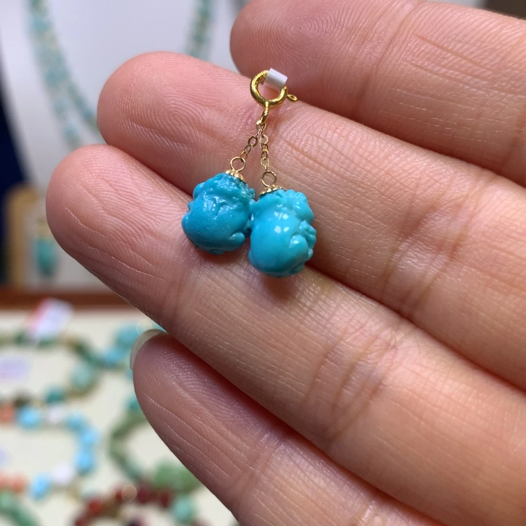 绿松石18K金镶嵌挂件