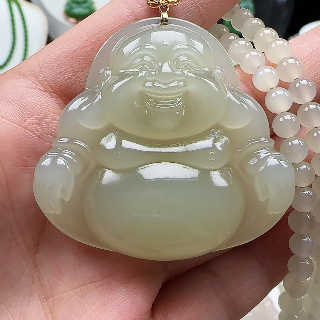 和田玉18K金镶嵌颈饰
