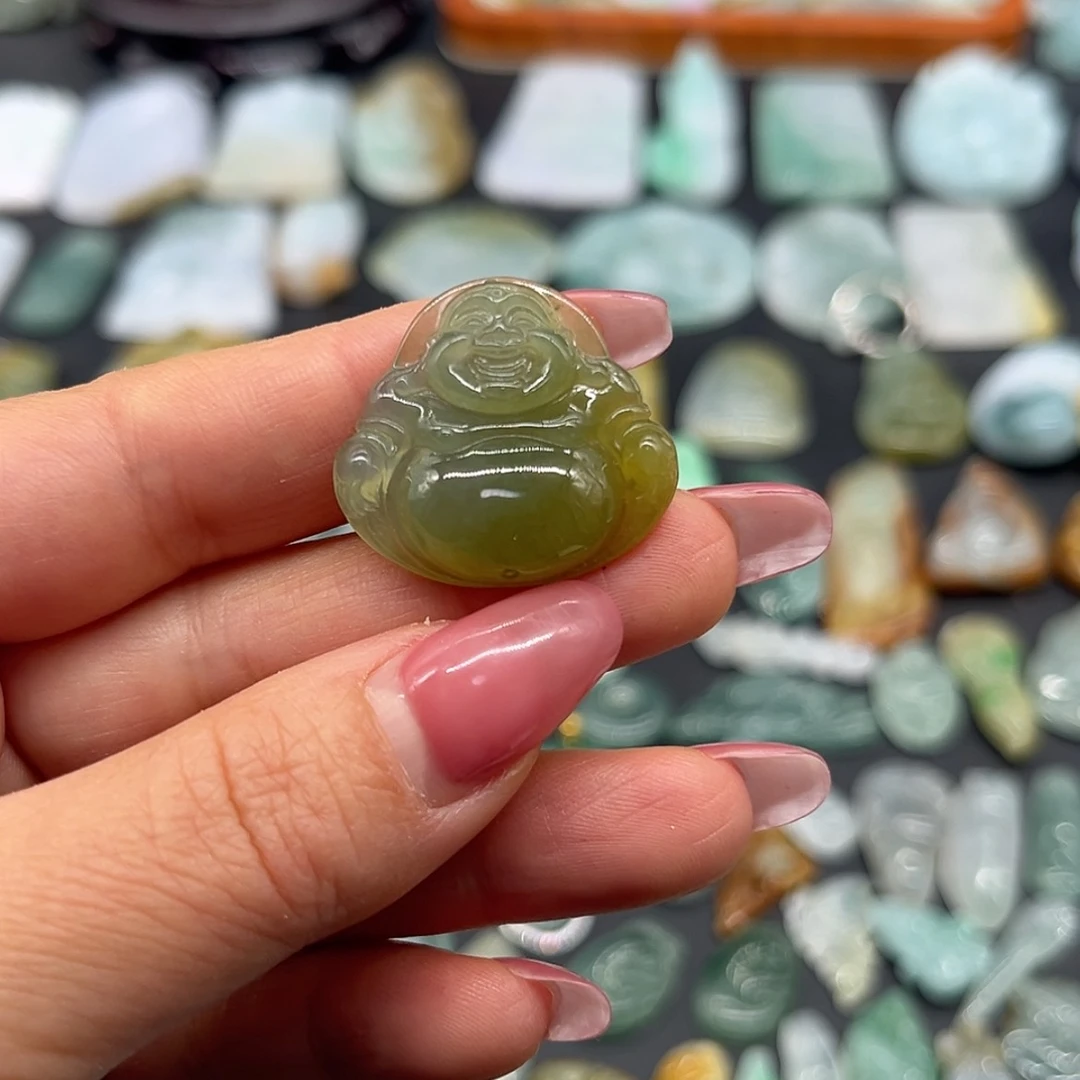 【闪购商品】翡翠颈饰未镶嵌佛公