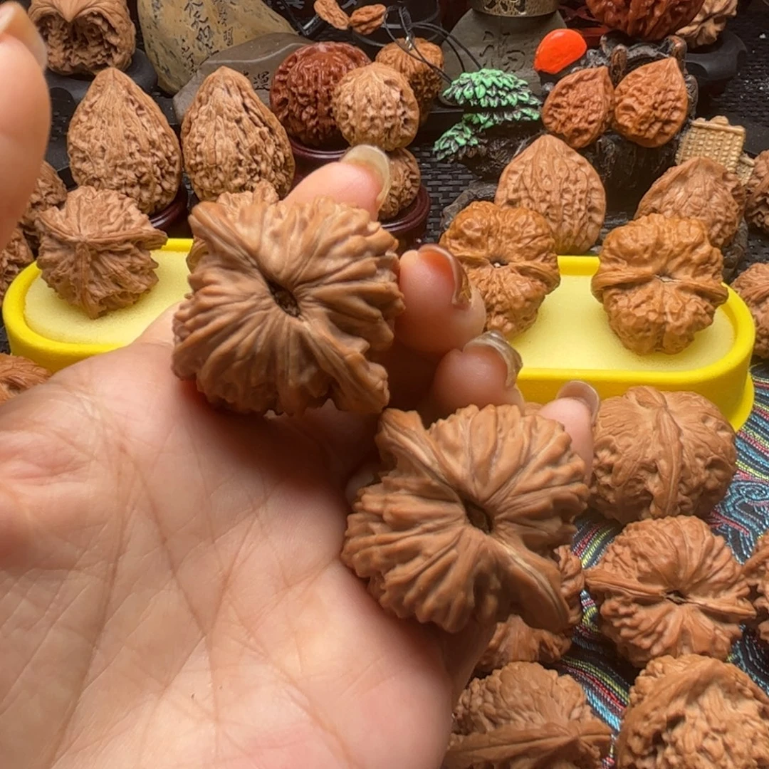 吊坠文玩核桃全品四座楼 三角 山地39