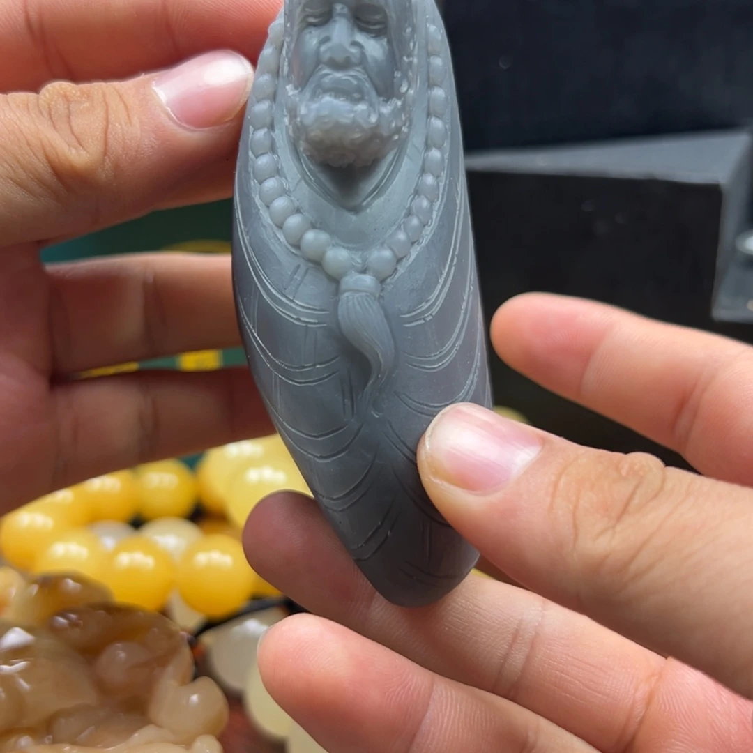 石英质玉（黄龙玉）未镶嵌黄龙玉