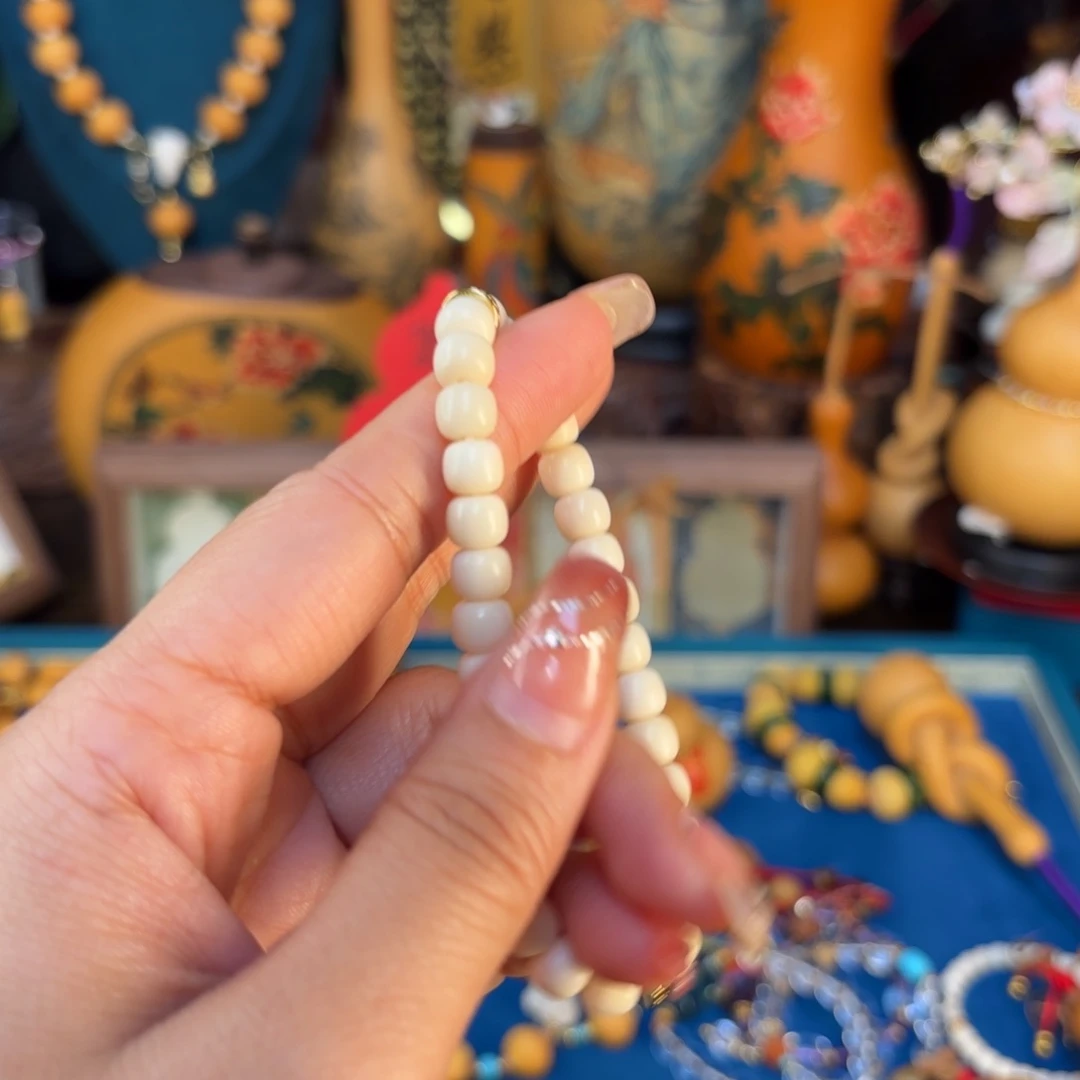 我们的生活也是如此的丰富多彩啊哈哈