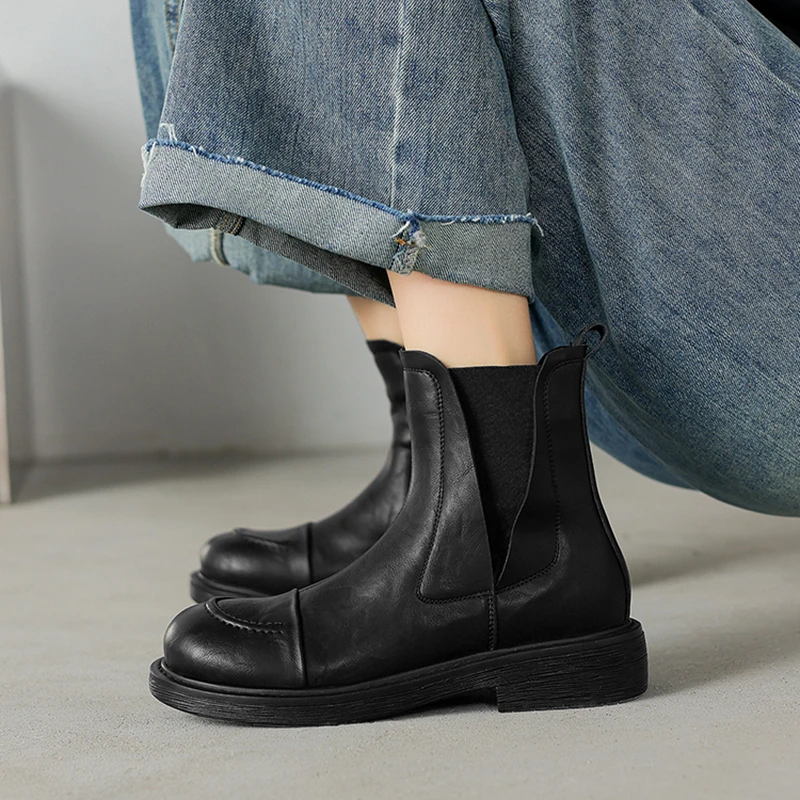 2025年秋冬新款厚底学院风英伦切尔西靴女粗跟黑色百搭中跟短靴子