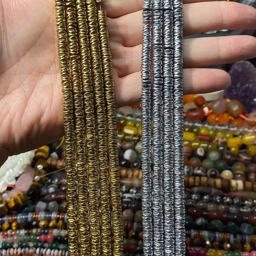 石英质玉未镶嵌，1条黑胆石波浪隔片6mm，备注颜色，