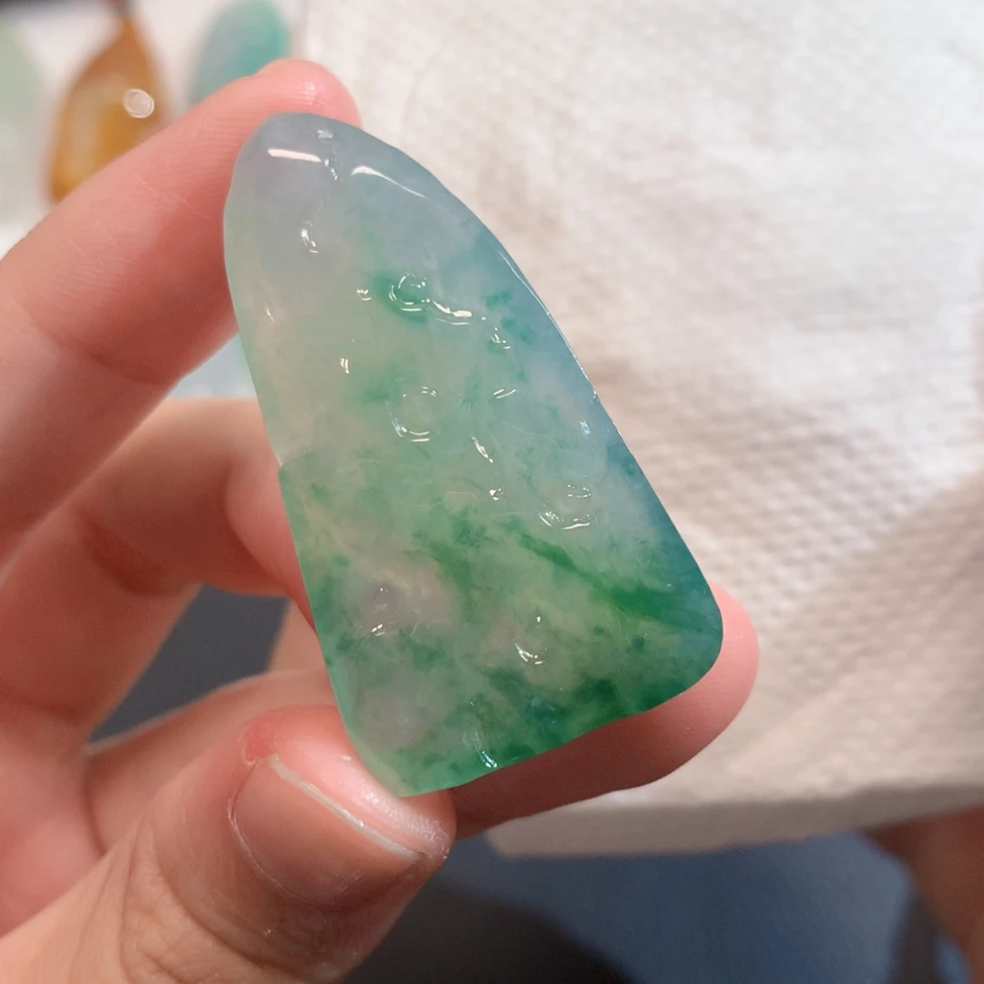 翡翠未镶嵌吊坠(不含链)225