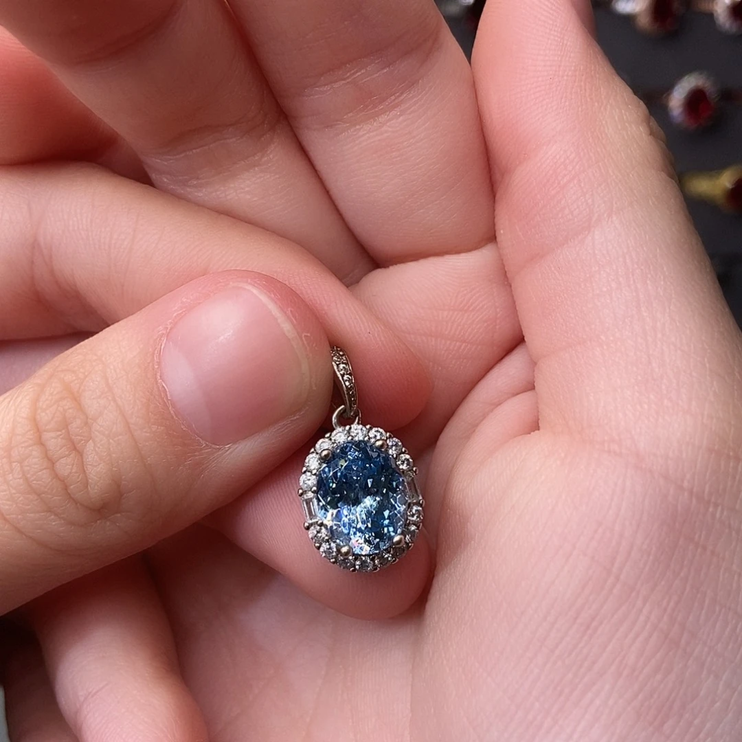 海蓝宝石吊坠(赠链)银S925镶嵌