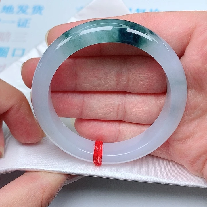 未镶嵌手镯翡翠天然