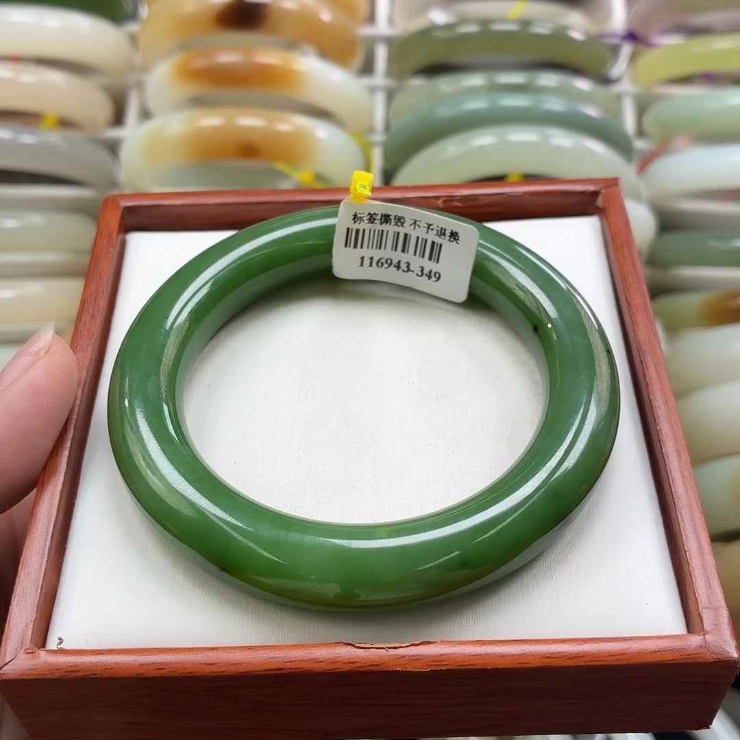 和田玉手镯未镶嵌22 碧玉少黑胖圆57