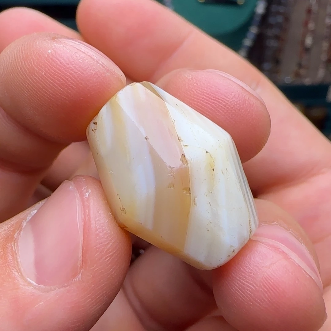 未镶嵌颈饰玛瑙/玉髓