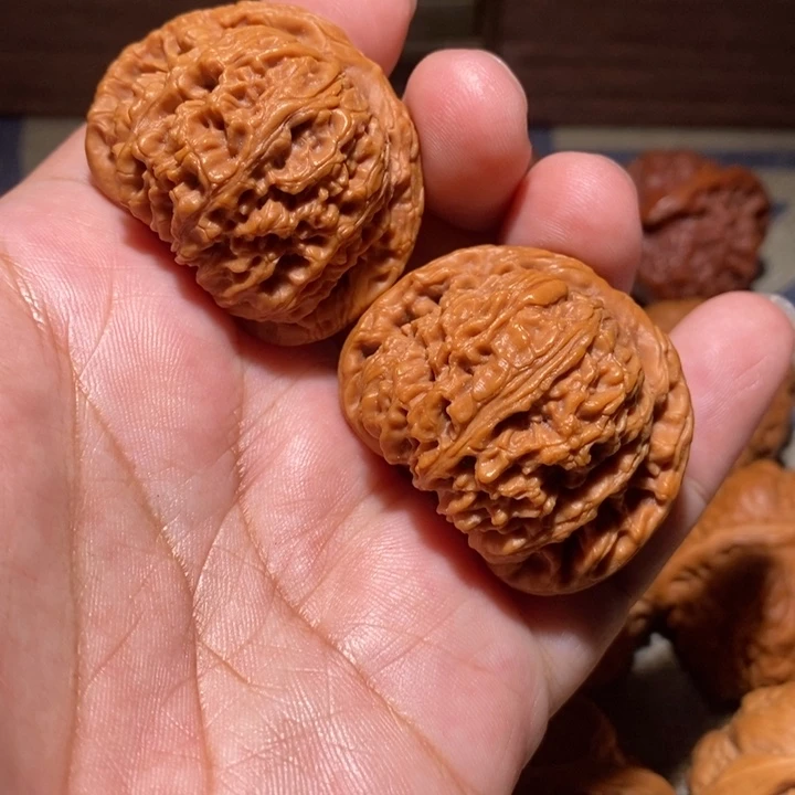 嘻***汐文玩核桃吊坠核桃