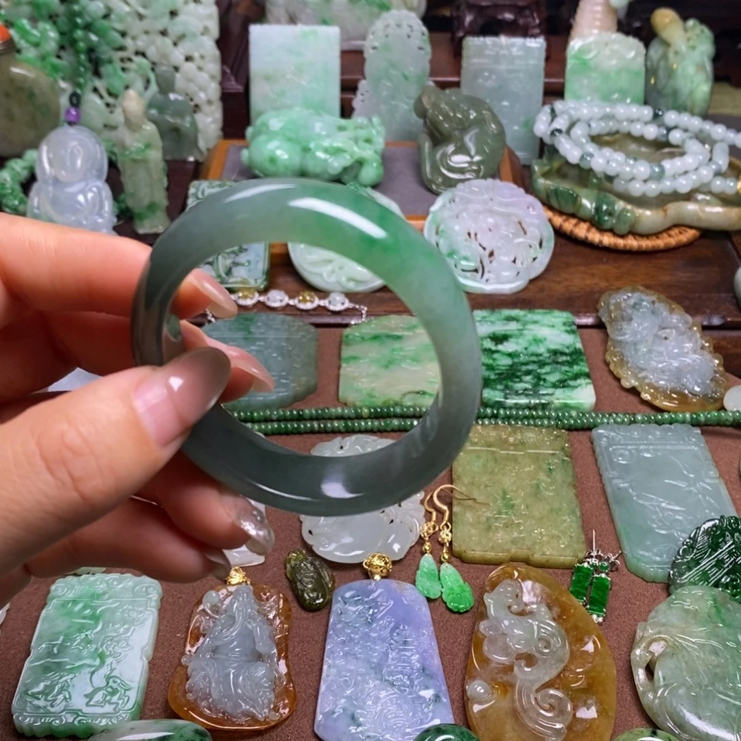 花***完翡翠未镶嵌挂件11111111111111111
