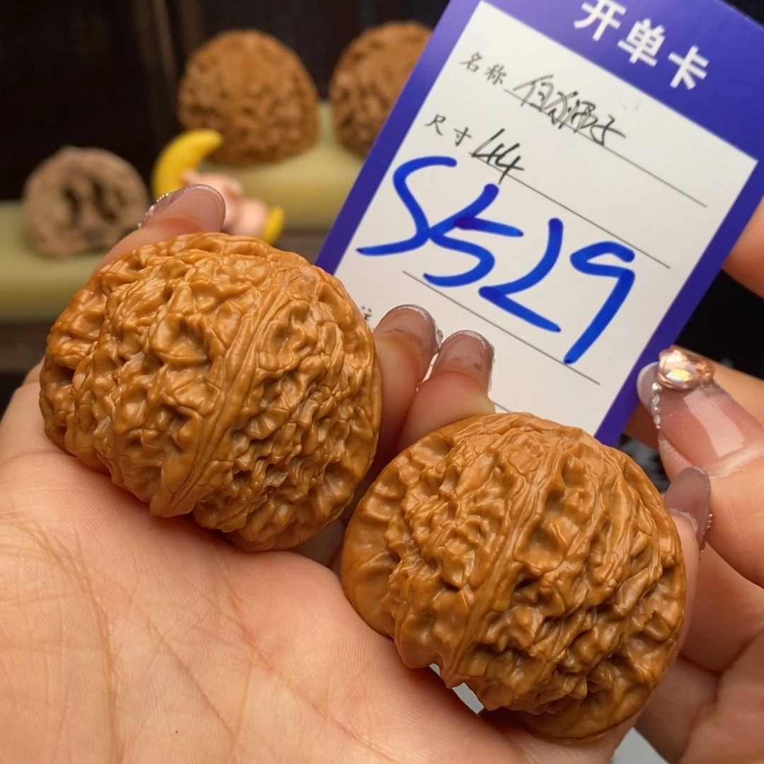 吊坠文玩核桃白狮子