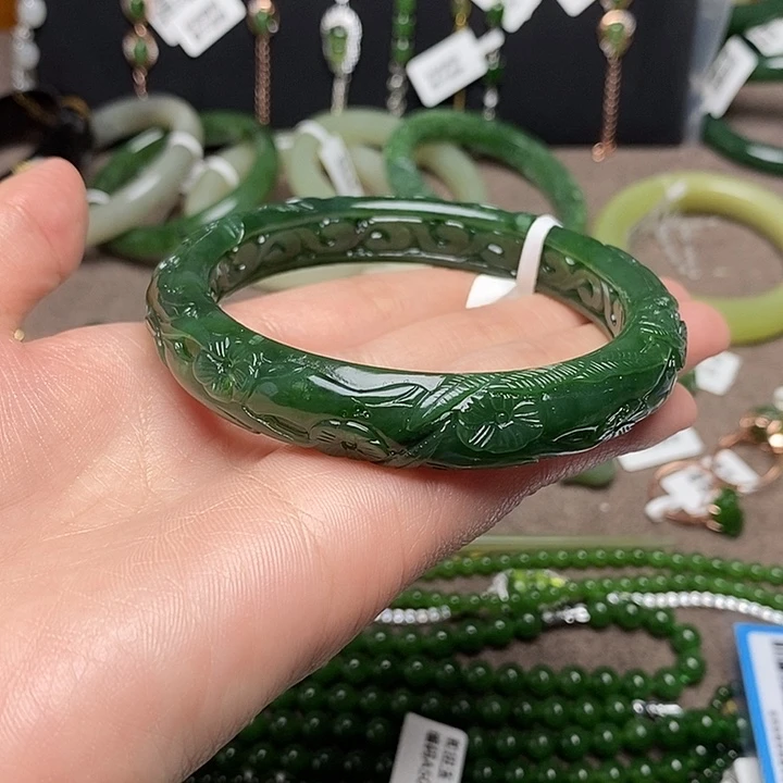 和田玉未镶嵌手镯63 64