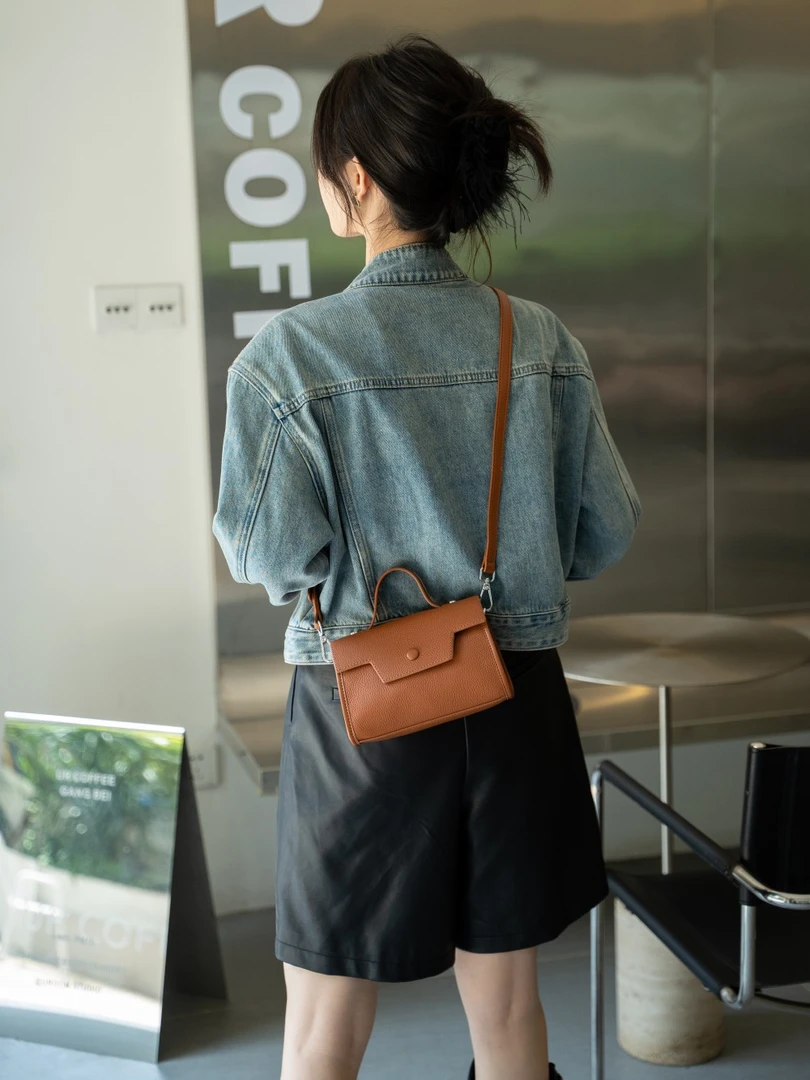 法式拉链单肩轻奢风多层款斜挎包休闲ins气质简约  7101