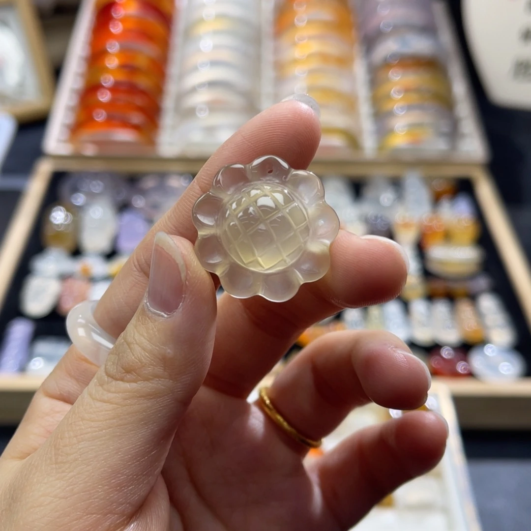 玛瑙/玉髓未镶嵌颈饰