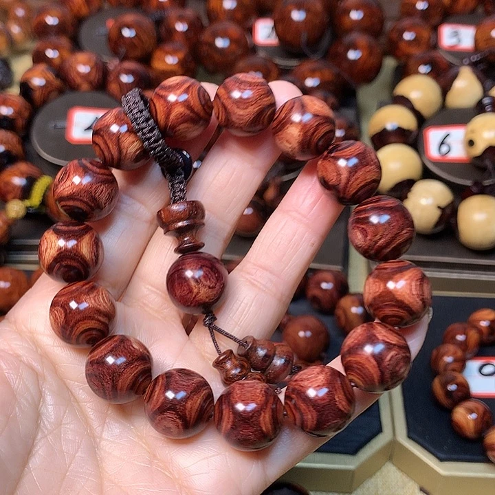 吉***祥花梨木类对眼花梨