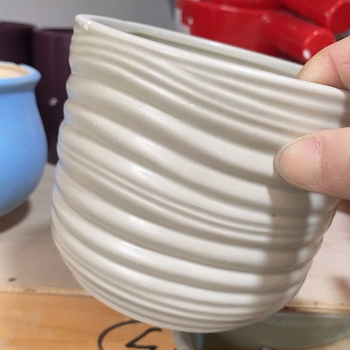 摆件陶陶盆有孔 瑕疵介意勿拍