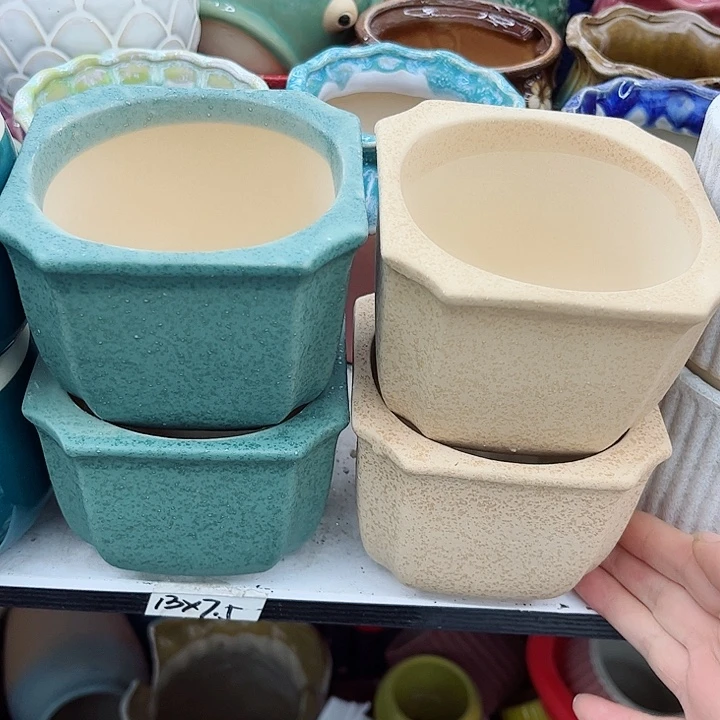 多肉绿植陶瓷花盆9.9包邮，有孔