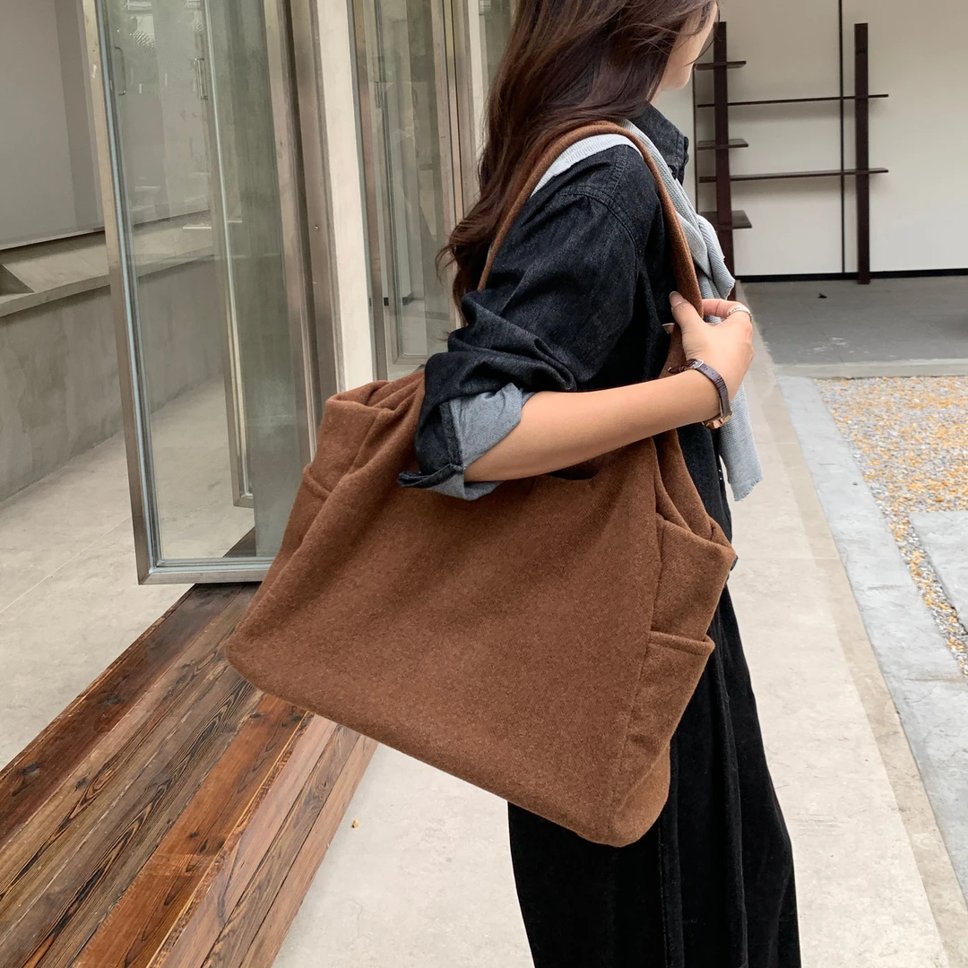 竹笋喵喵 韩版时尚大容量托特包女2025秋冬复古松弛慵懒感单肩包