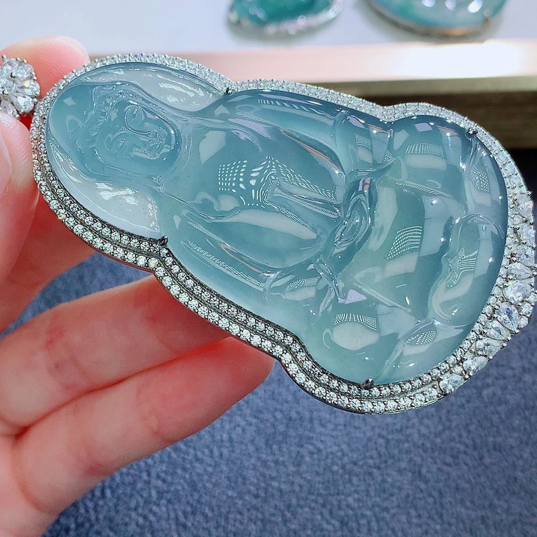 翡翠银S925镶嵌颈饰翡翠