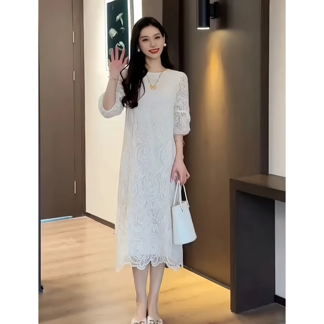 春季百搭设计蕾丝气质显瘦时尚泡泡袖连衣裙