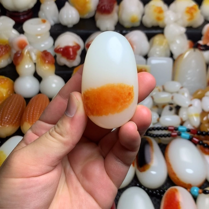 新疆戈壁石五彩石