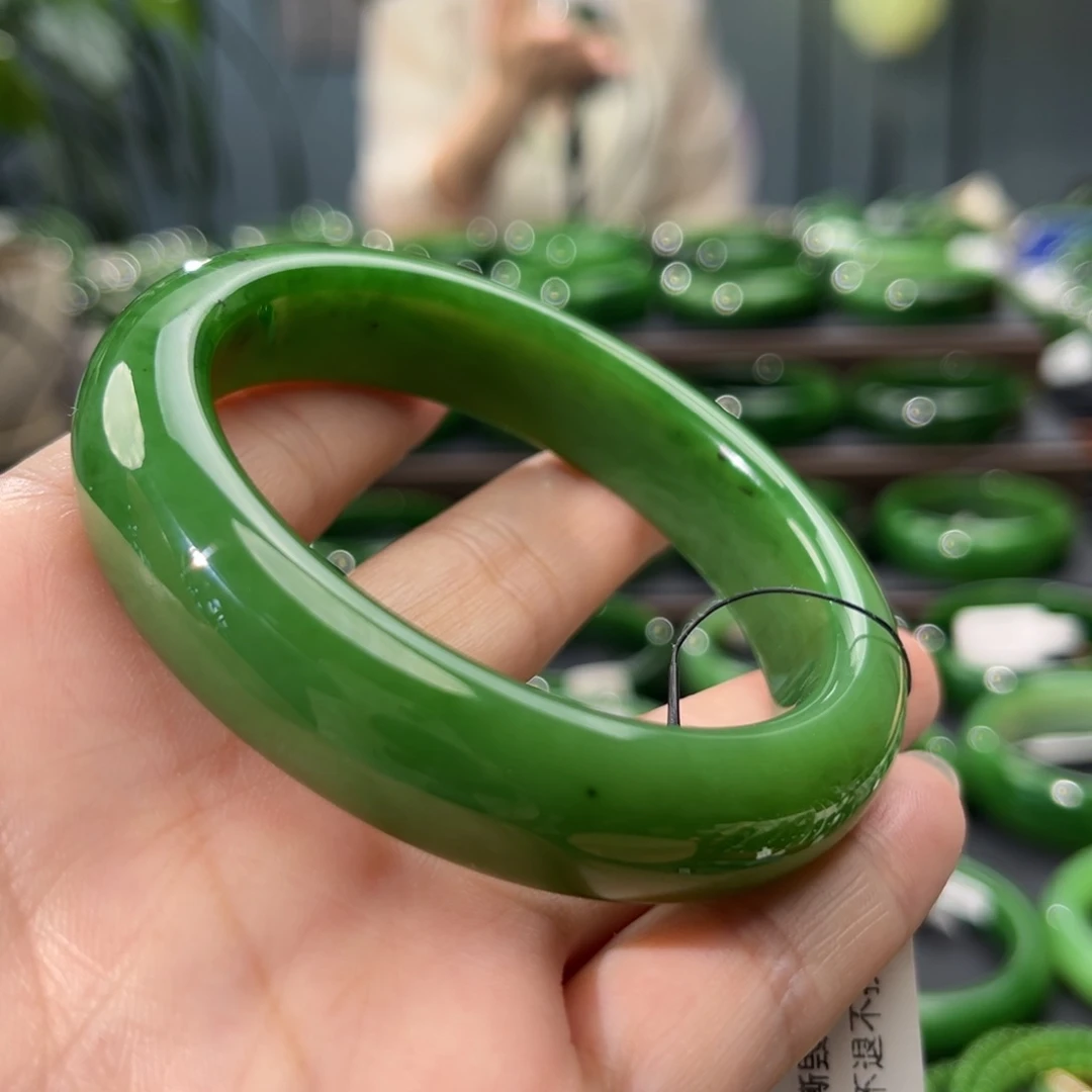 和田玉（碧玉）手镯未镶嵌