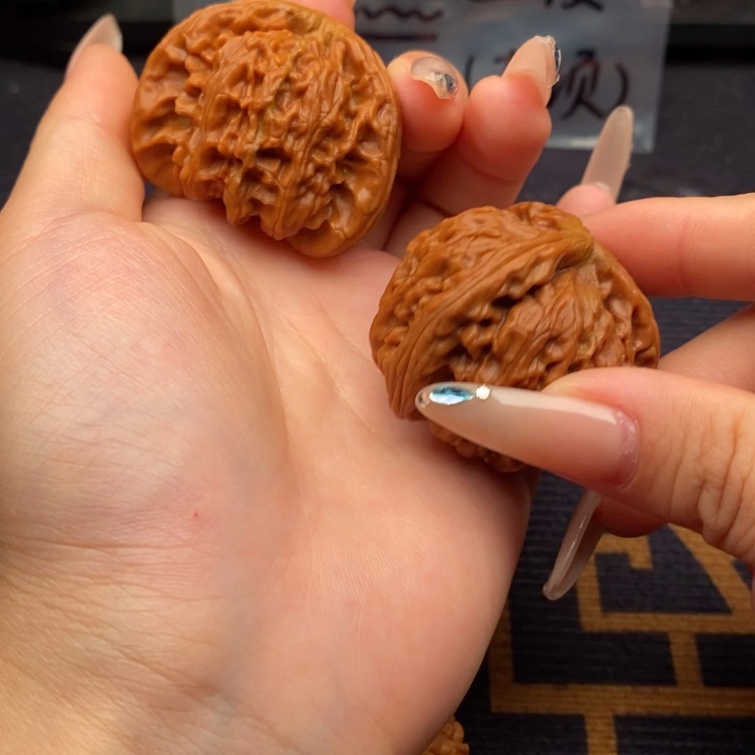 ****️吊坠文玩核桃白狮子