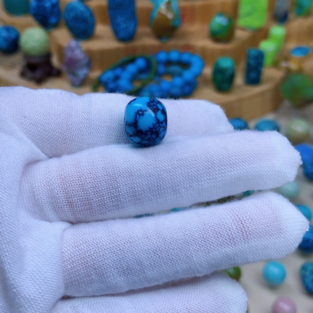 绿松石未镶嵌三彩随行