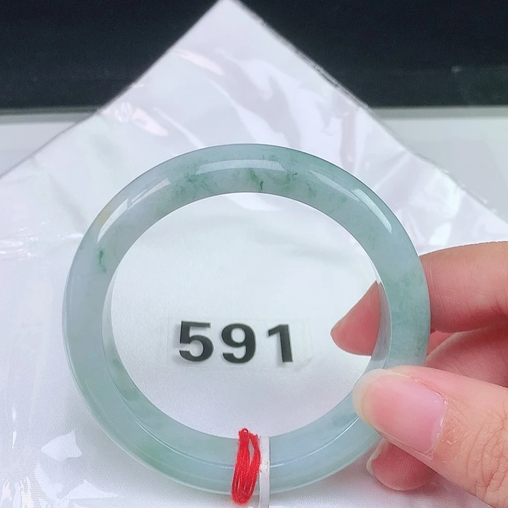 翡翠未镶嵌手镯翡翠