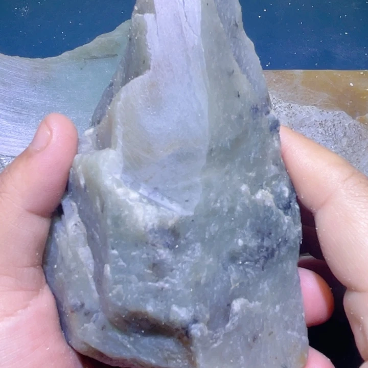 和田玉未镶嵌珠宝半成品