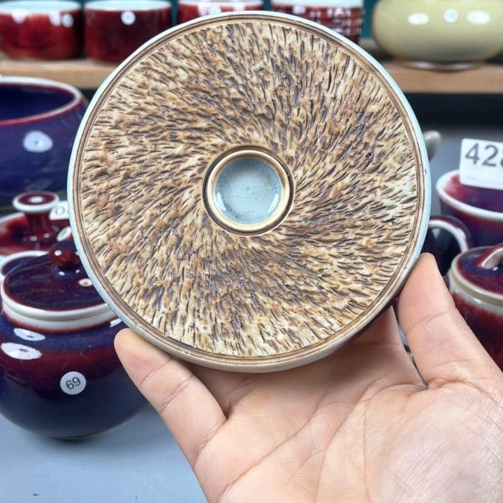 谢***E瓷片纯手工制作……微微瑕