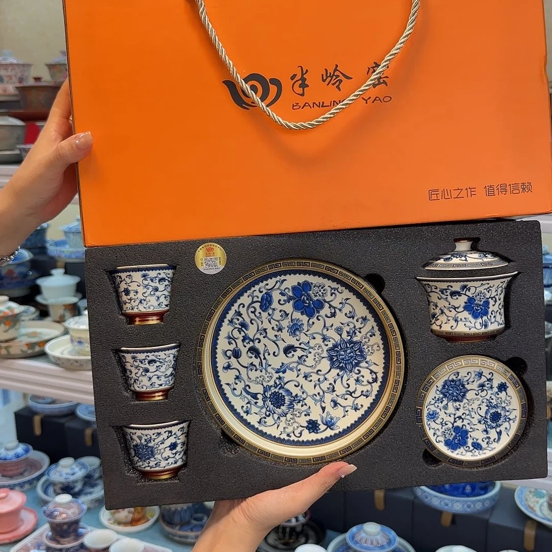 我们都在努力着改变