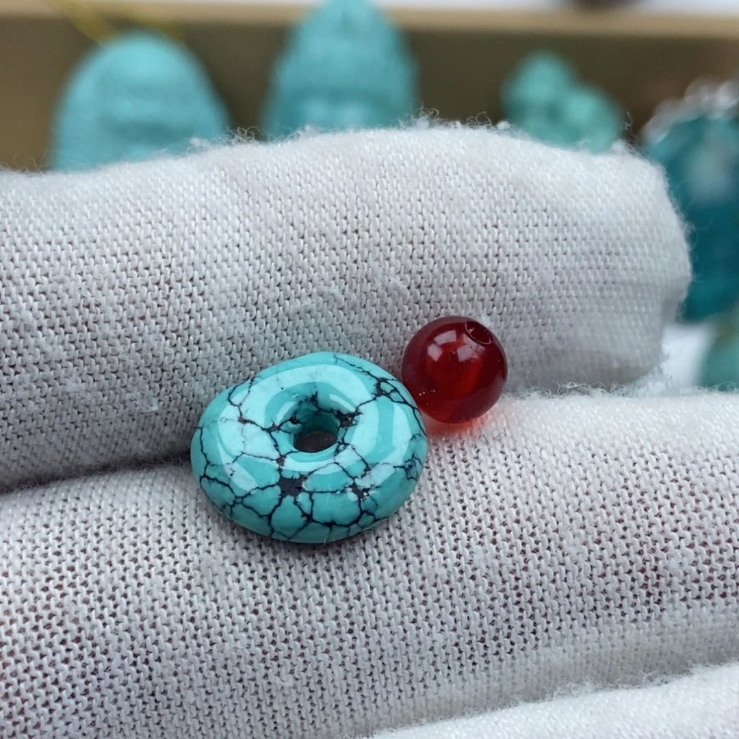 南红玛瑙未镶嵌颈饰