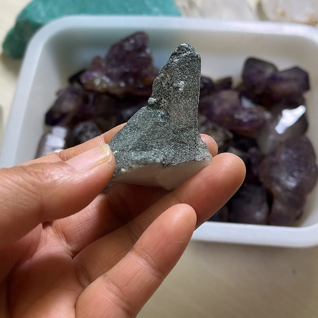珠宝半成品水晶未镶嵌巴基斯坦绿幽灵