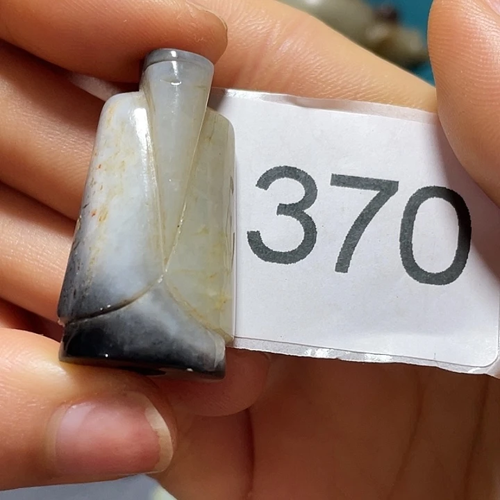 和田玉颈饰未镶嵌依*