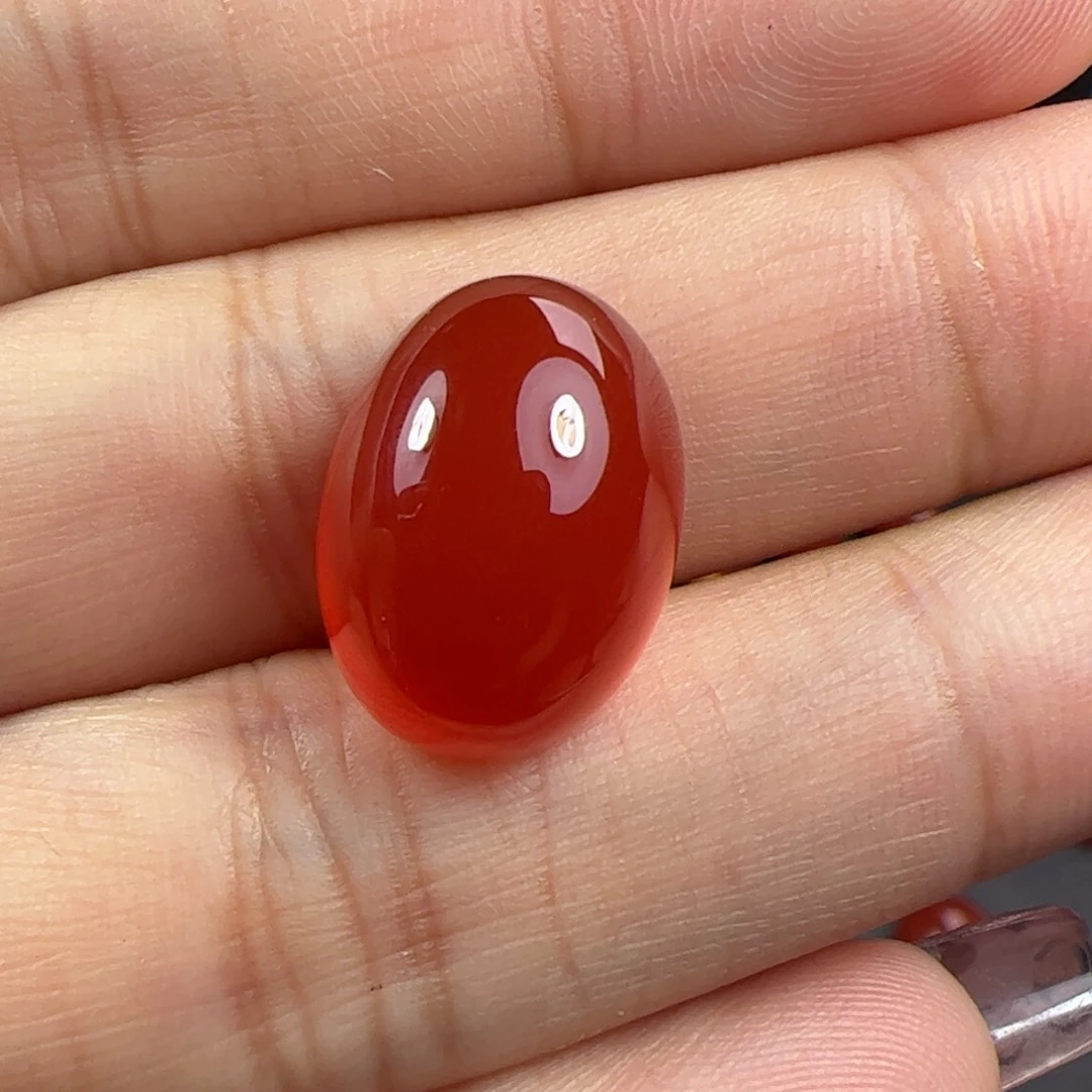 未镶嵌戒面南红玛瑙