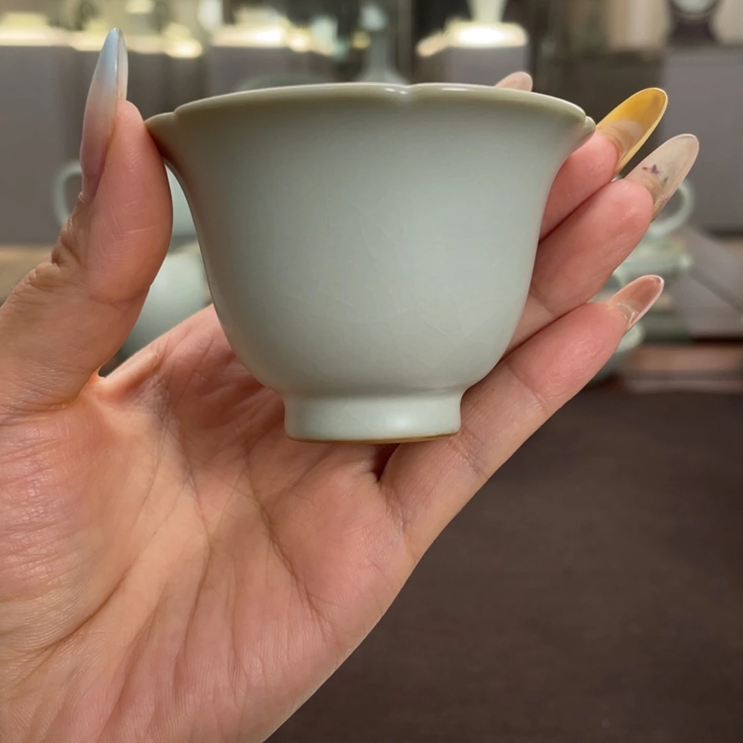 B****f周泽堂天青葵花杯(补卷)