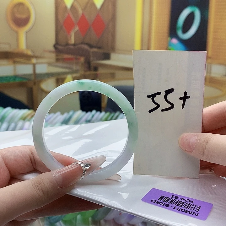 未镶嵌手镯翡翠nn