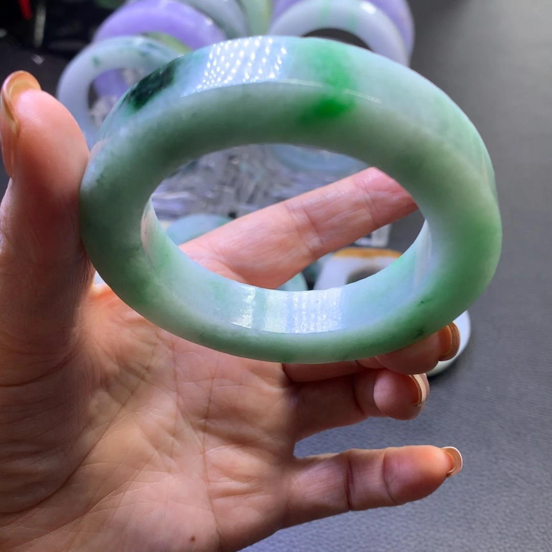 未镶嵌翡翠定制翡翠