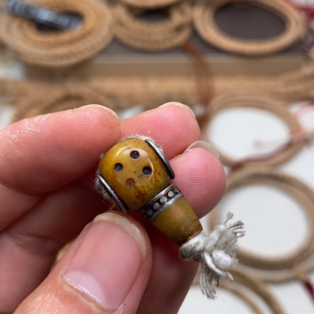 柏香籽/百香籽吊坠