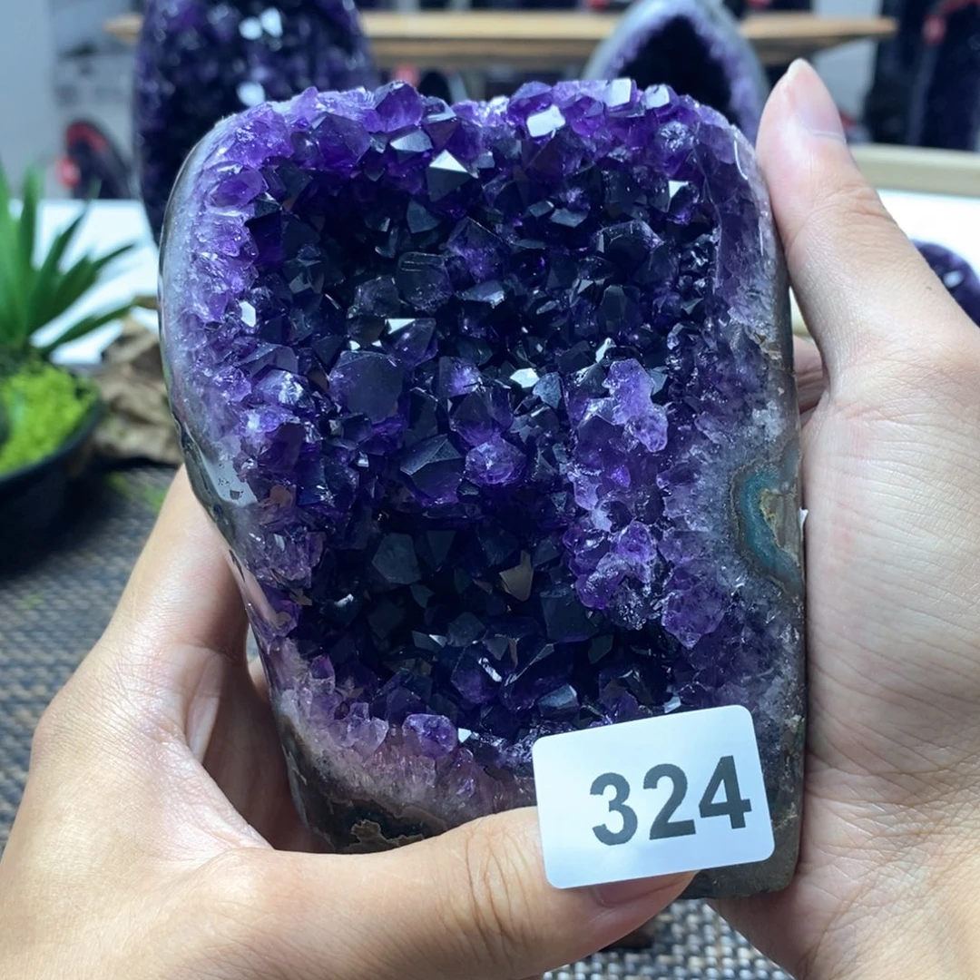 未镶嵌大型摆件（非配饰）水晶